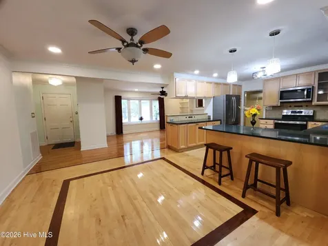 107 S Lakeshore Drive Whispering Pines NC 28327