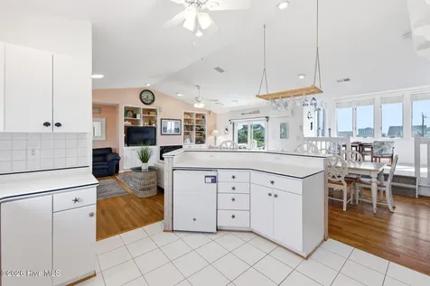 120 W Westside Court Nags Head NC 27959