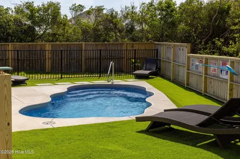 120 W Westside Court Nags Head NC 27959