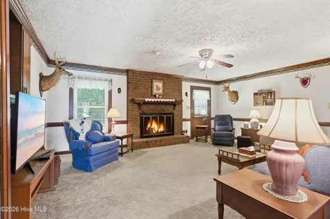 103 Quartre Circle New Bern NC 28560