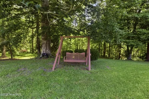 103 Quartre Circle New Bern NC 28560