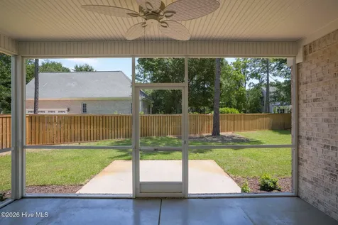 23 Stonegate Circle Hampstead NC 28443