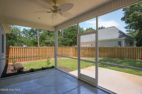 23 Stonegate Circle Hampstead NC 28443