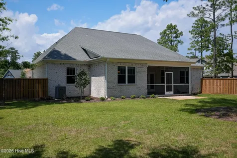 23 Stonegate Circle Hampstead NC 28443