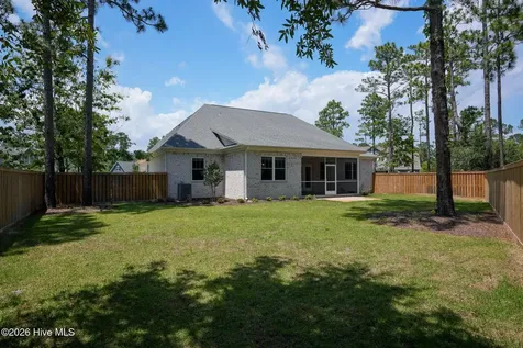 23 Stonegate Circle Hampstead NC 28443