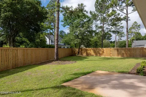 23 Stonegate Circle Hampstead NC 28443