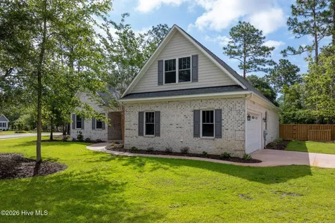 23 Stonegate Circle Hampstead NC 28443