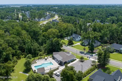 23 Stonegate Circle Hampstead NC 28443