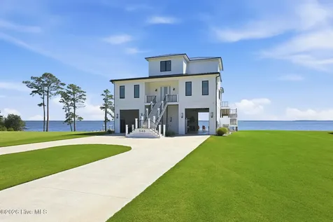 546 S Brightleaf Drive Minnesott Beach NC 28510