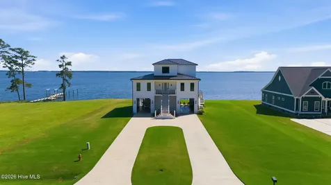 546 S Brightleaf Drive Minnesott Beach NC 28510