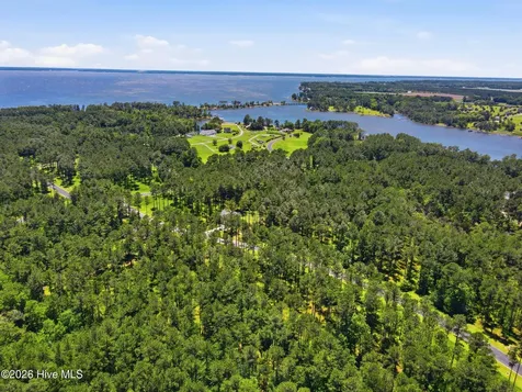 130 Ocracoke Drive Oriental NC 28571