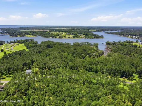 130 Ocracoke Drive Oriental NC 28571