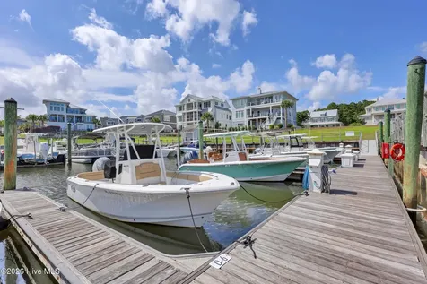 5217 Leisure Circle Wilmington NC 28409