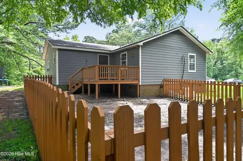 109 Snowden Street Princeville NC 27886