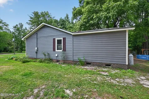 109 Snowden Street Princeville NC 27886