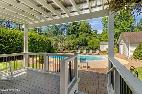 117 Hodges Street Morehead City NC 28557