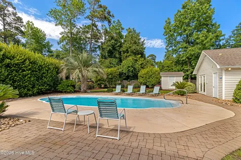 117 Hodges Street Morehead City NC 28557