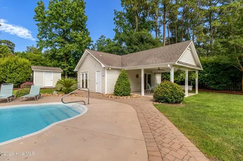 117 Hodges Street Morehead City NC 28557