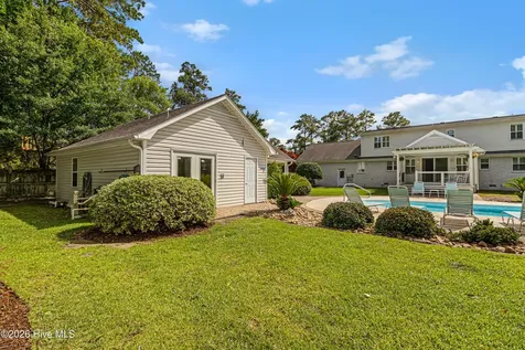117 Hodges Street Morehead City NC 28557