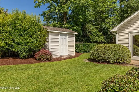 117 Hodges Street Morehead City NC 28557