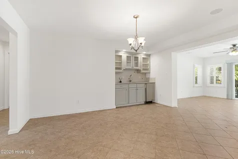 117 Hodges Street Morehead City NC 28557
