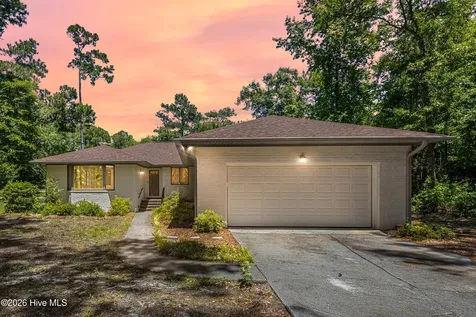 303 Long Leaf Drive Hampstead NC 28443