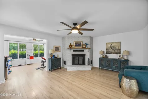 303 Long Leaf Drive Hampstead NC 28443