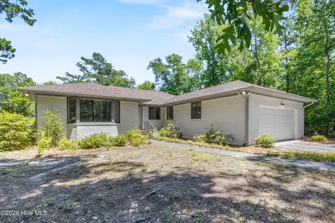 303 Long Leaf Drive Hampstead NC 28443
