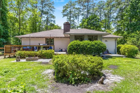 303 Long Leaf Drive Hampstead NC 28443