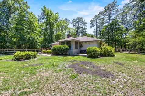 303 Long Leaf Drive Hampstead NC 28443