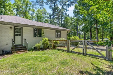 303 Long Leaf Drive Hampstead NC 28443