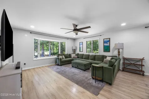 303 Long Leaf Drive Hampstead NC 28443
