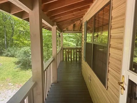 256 High Top Lane Andrews NC 28901