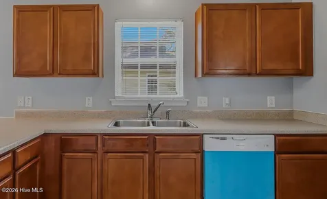 709 Foy Avenue Maysville NC 28555