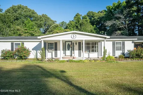 210 Hines Avenue Elizabeth City NC 27909