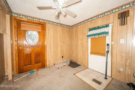 210 Hines Avenue Elizabeth City NC 27909