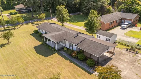 210 Hines Avenue Elizabeth City NC 27909