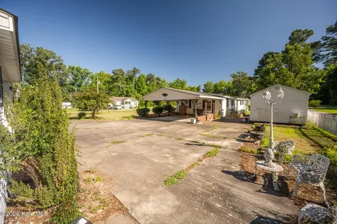 210 Hines Avenue Elizabeth City NC 27909