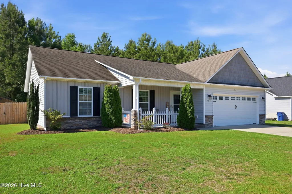 322 Tamarack Drive Ayden NC 28513