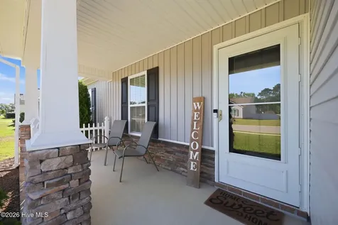 322 Tamarack Drive Ayden NC 28513
