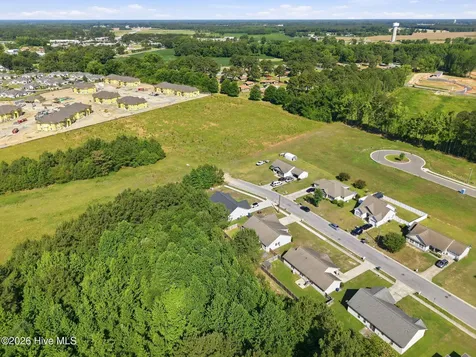 322 Tamarack Drive Ayden NC 28513