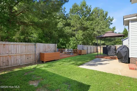 322 Tamarack Drive Ayden NC 28513