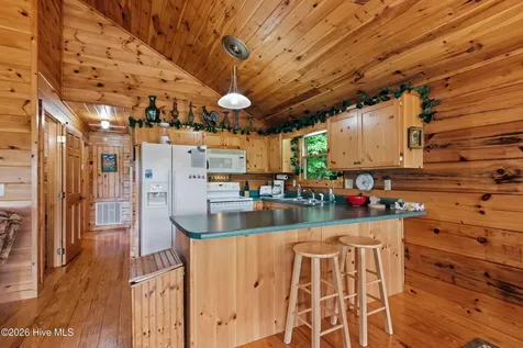 383 Hy Cobb Drive Murphy NC 28906
