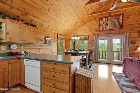383 Hy Cobb Drive Murphy NC 28906