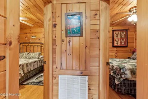 383 Hy Cobb Drive Murphy NC 28906