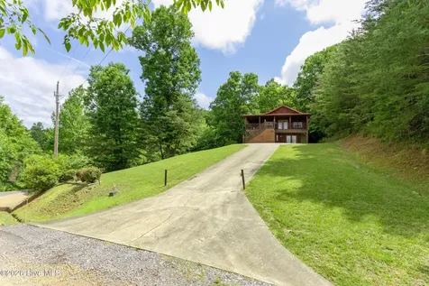 383 Hy Cobb Drive Murphy NC 28906
