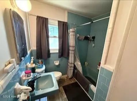 102 House Street Robersonville NC 27871