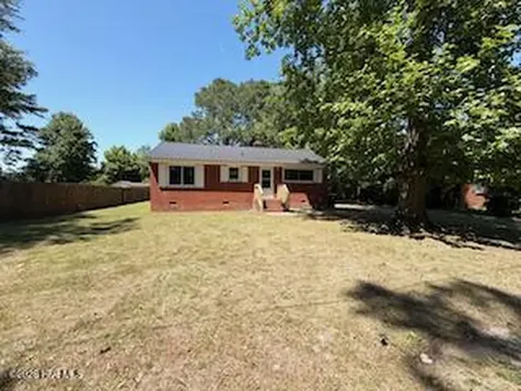 102 House Street Robersonville NC 27871