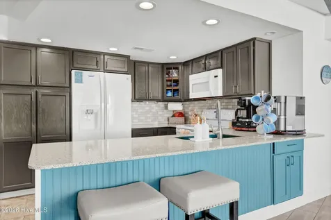 2000 New River Inlet Road North Topsail Beach NC 28460