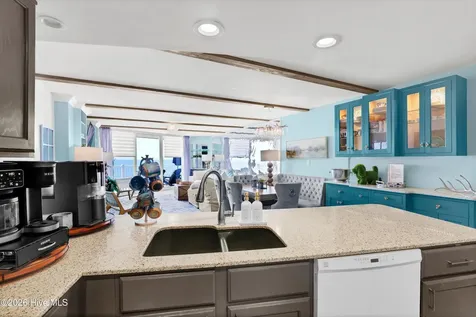2000 New River Inlet Road North Topsail Beach NC 28460